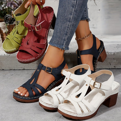 Sierra™ Classic Buckle Sandals