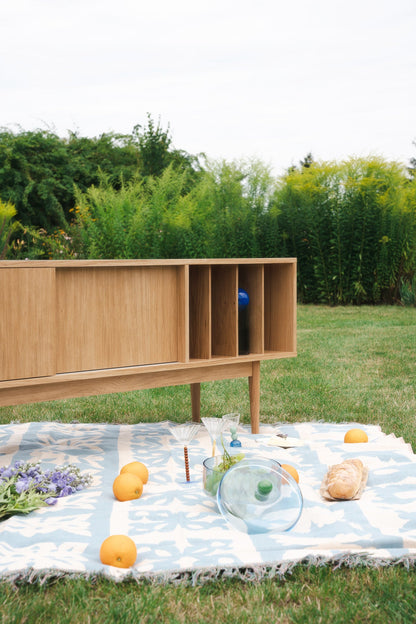 LOTV VINYL SLIDE TV Sideboard