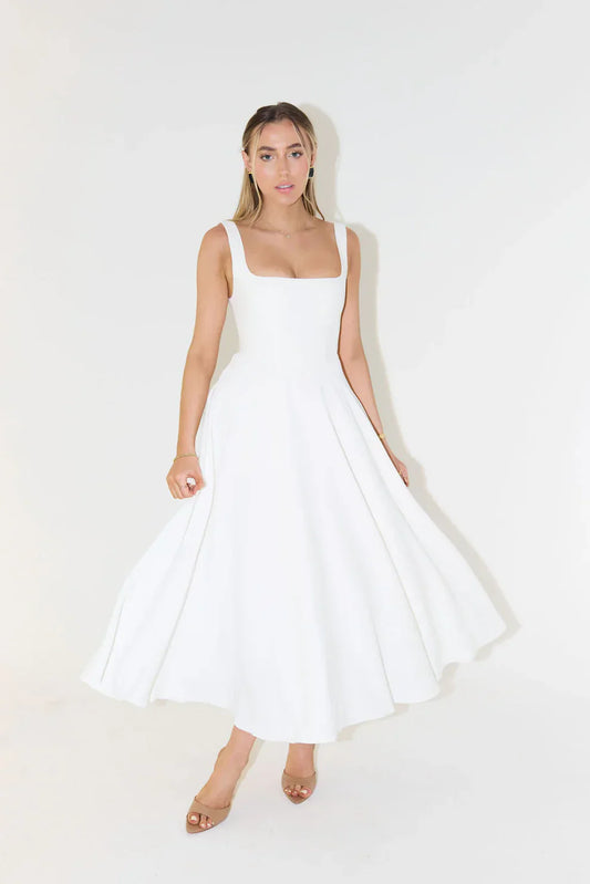 Solène – The Parisian Flow Dress