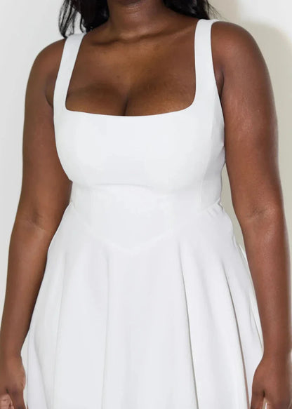 Solène – The Parisian Flow Dress