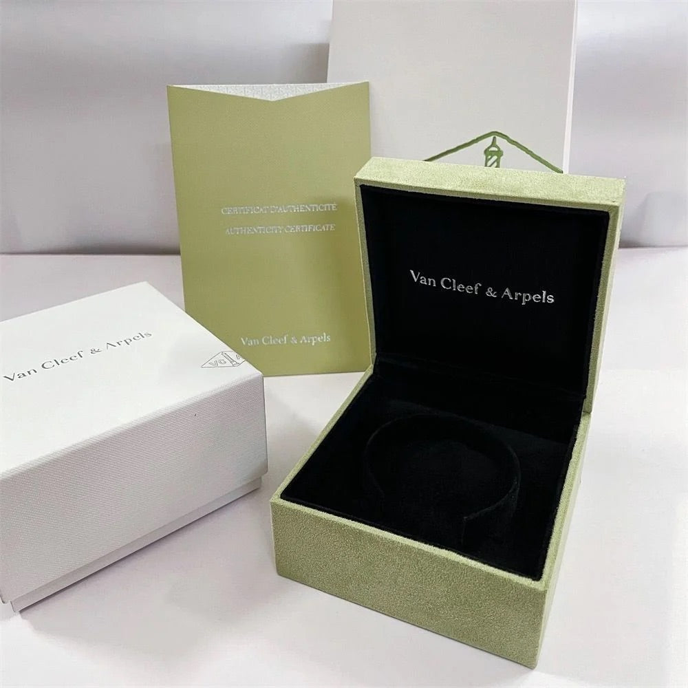 Aesthetic Luxury Bracelet Set